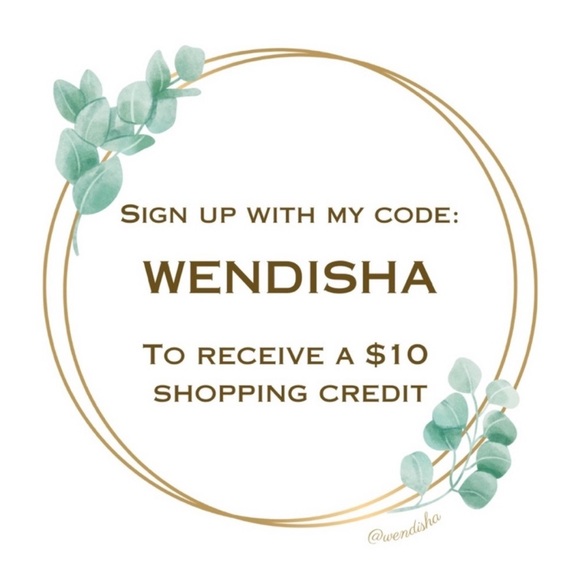 📖 🕯️ Soul & Moon Book Stack Handmade Cinnamon Scented Soy Candle 📚✨ - Picture 3 of 3